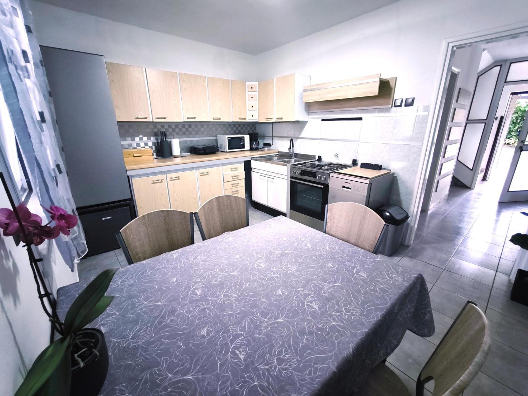 Apartmani Andrea Pula Cameră foto