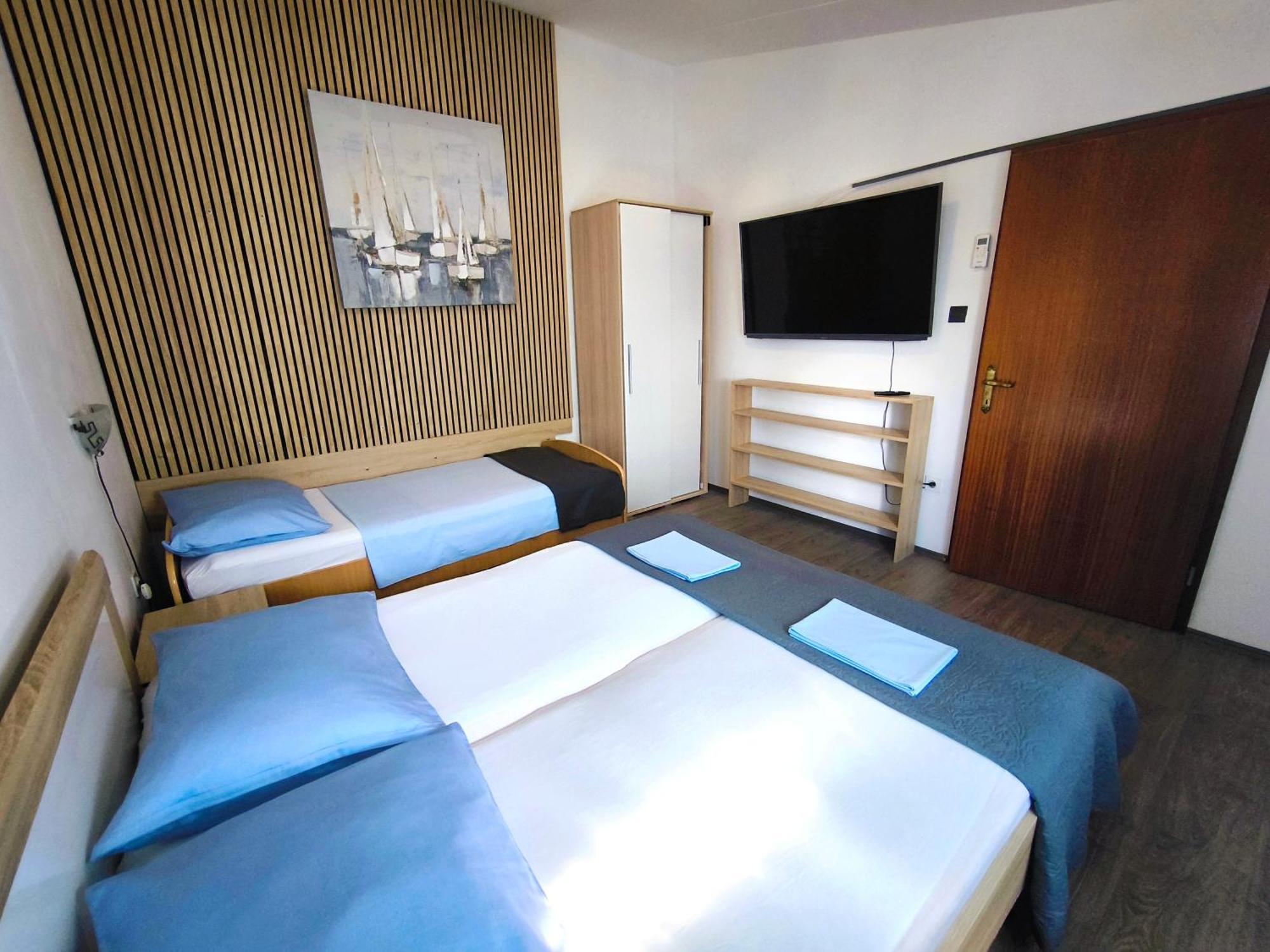 Apartmani Andrea Pula Cameră foto